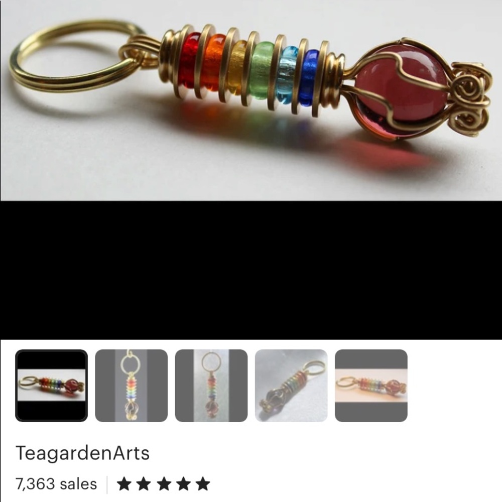 Chakra Rainbow Keychain or Zipper Pull - Picture 4 of 7